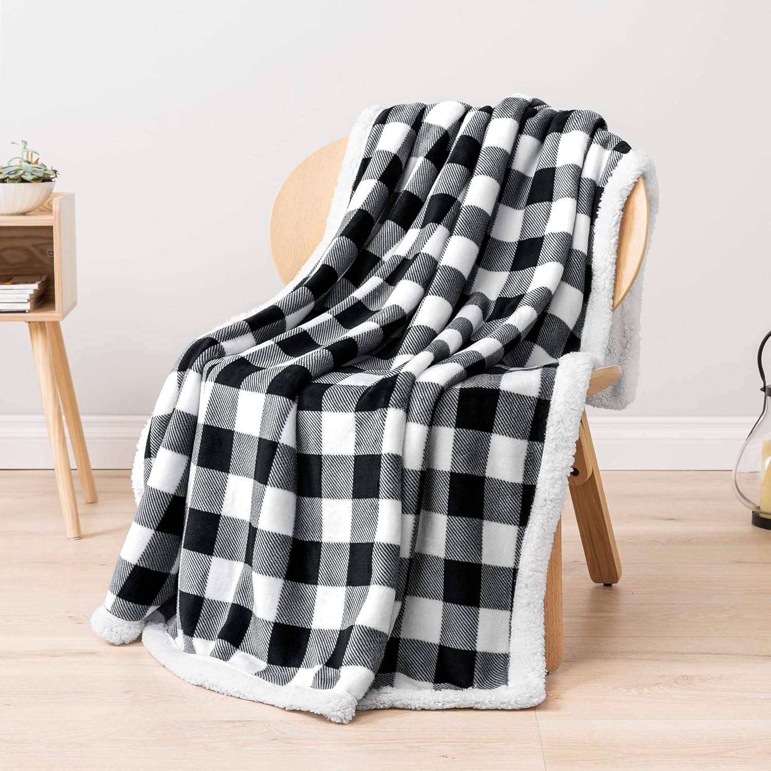 Cozy King Black & White Buffalo Plaid Sherpa Blanket - Plush Checkered Fleece & Flannel for Ultimate Warmth, Perfect for Couch & Sofa, 90x108 Inches